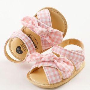 Infant sandals